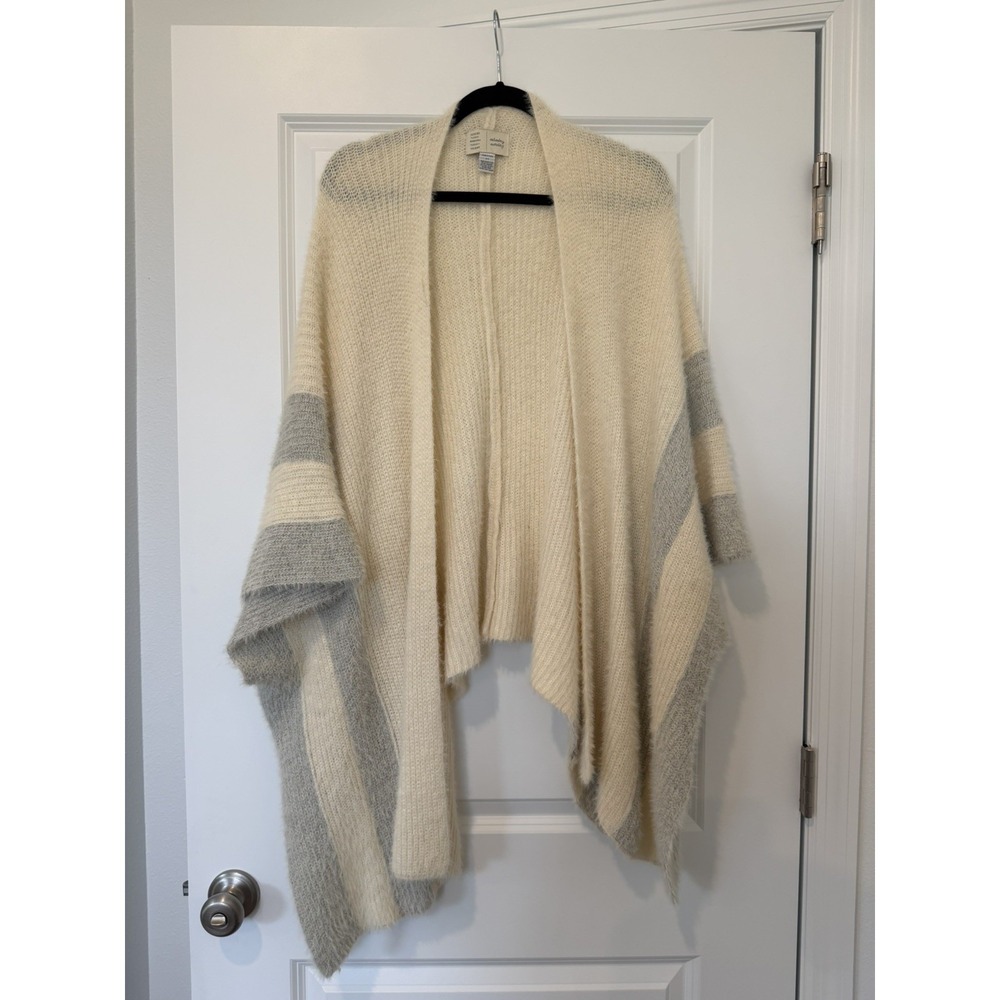 Saturday Sunday Anthropologie Women OS Fuzzy Knit Open Cardigan Poncho Cozy